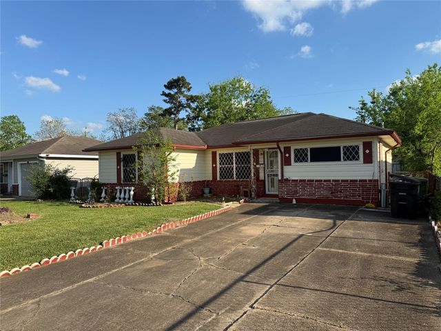 8622 Othello Street, Houston, TX 77029