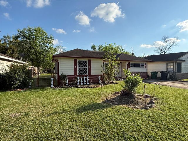 8622 Othello Street, Houston, TX 77029