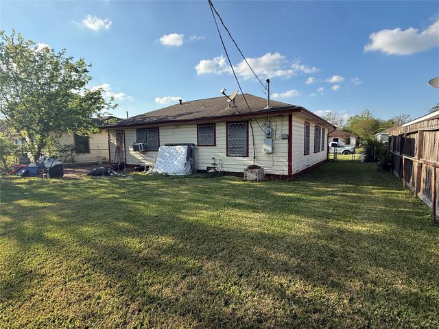 8622 Othello Street, Houston, TX 77029