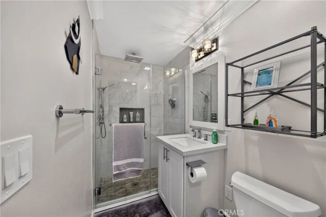 12736 Carinthia, Whittier, CA 90601