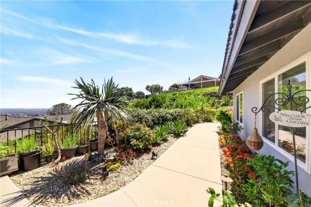 12736 Carinthia, Whittier, CA 90601