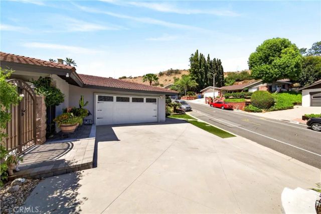 12736 Carinthia, Whittier, CA 90601