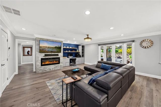12736 Carinthia, Whittier, CA 90601