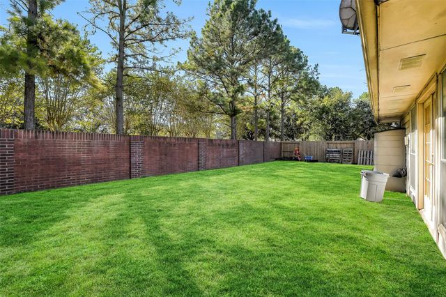 8814 Sherina Park Drive, Houston, TX 77095