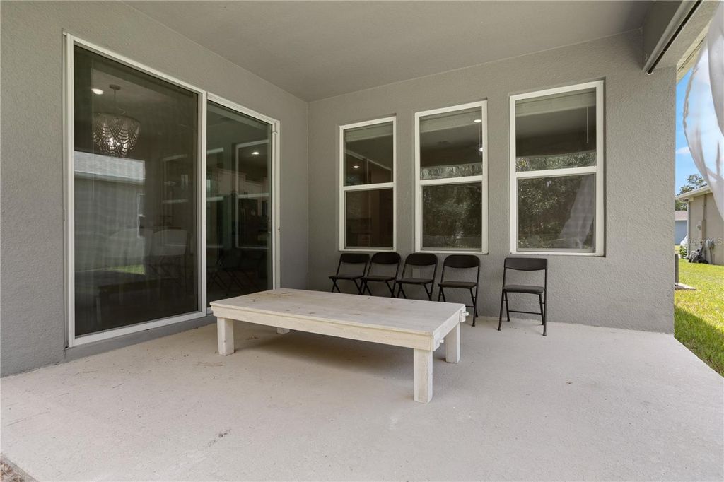 Image 37 of property listing at 548 SHAELYN PLACE, Deland, FL 32724