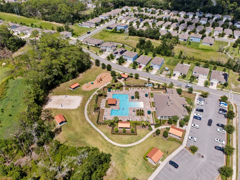 Image 51 of property listing at 548 SHAELYN PLACE, Deland, FL 32724
