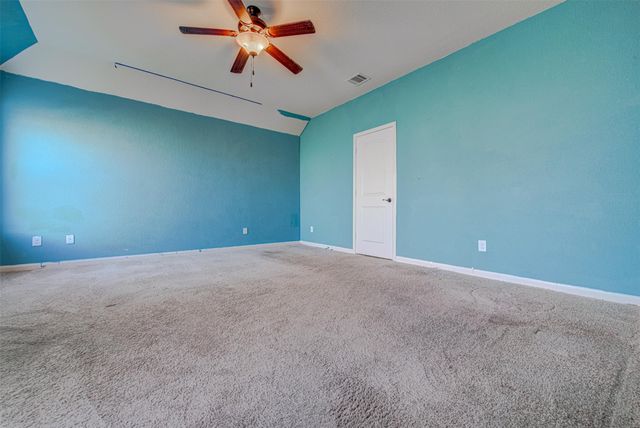 1240 Twin Estates DR, Kyle, TX 78640