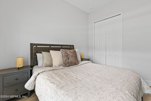 10020 INVENTION Lane, Jacksonville, FL 32256