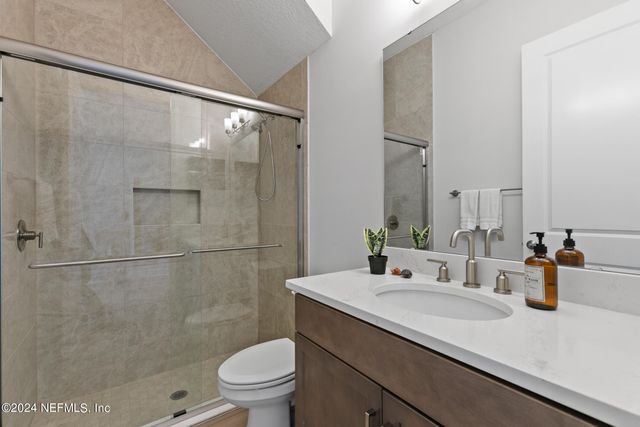 10020 INVENTION Lane, Jacksonville, FL 32256