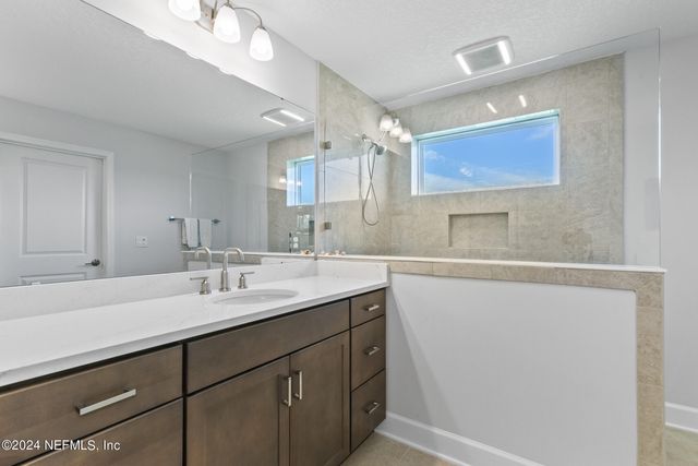 10020 INVENTION Lane, Jacksonville, FL 32256