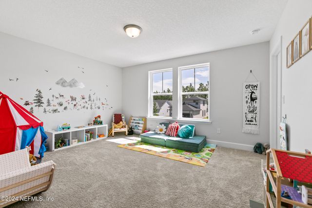 10020 INVENTION Lane, Jacksonville, FL 32256