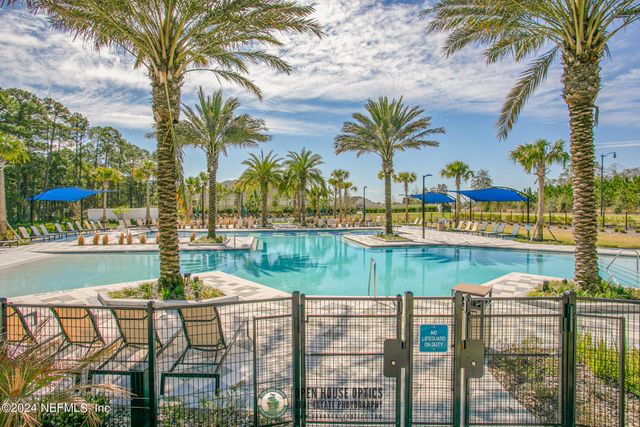 10020 INVENTION Lane, Jacksonville, FL 32256