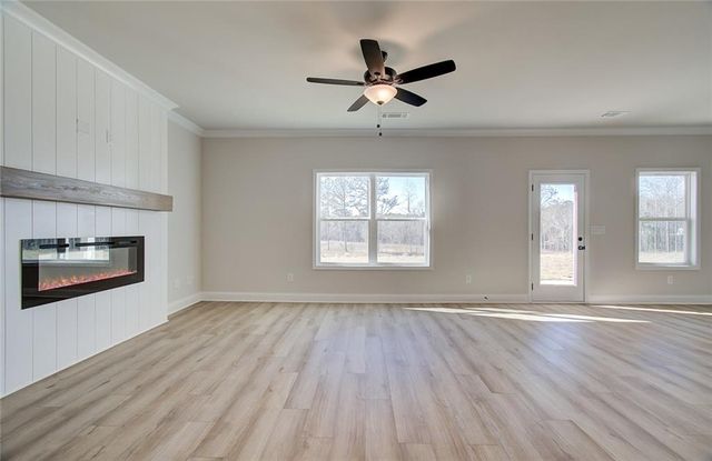 3760 Ivy Cottage Drive, Snellville, GA 30039