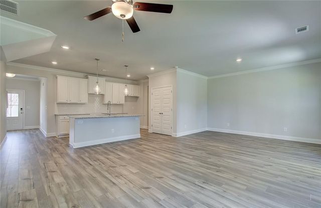 3760 Ivy Cottage Drive, Snellville, GA 30039