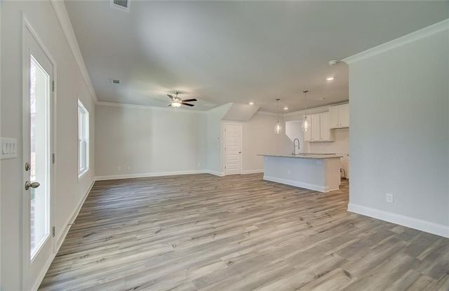 3760 Ivy Cottage Drive, Snellville, GA 30039