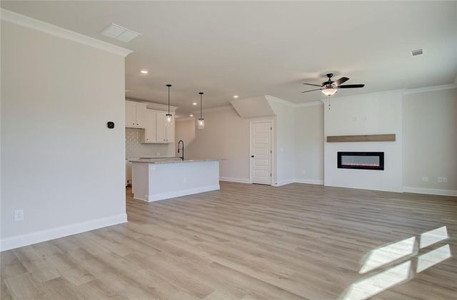3760 Ivy Cottage Drive, Snellville, GA 30039