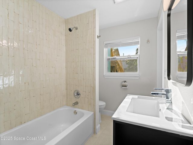 101 Deland Avenue 3, Indialantic, FL 32903