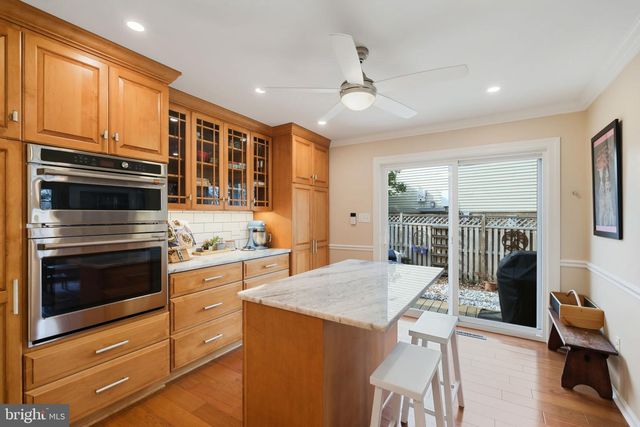 9201 COPENHAVER DR, Potomac, MD 20854