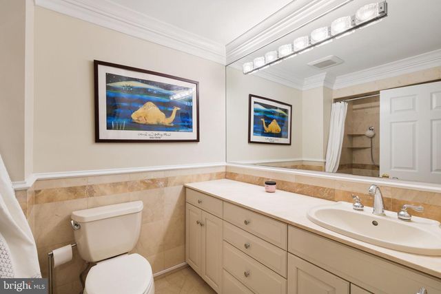 9201 COPENHAVER DR, Potomac, MD 20854