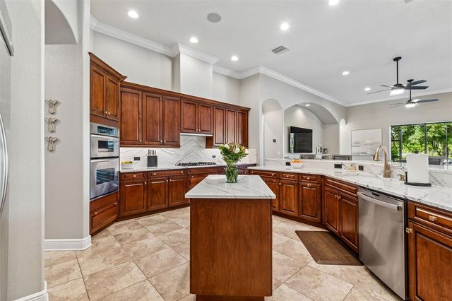 21227 SKY VISTA DRIVE, Land O Lakes, FL 34637