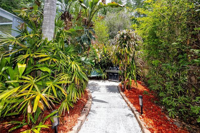 7801 HAMLET DRIVE, New Port Richey, FL 34653