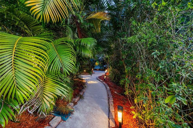 7801 HAMLET DRIVE, New Port Richey, FL 34653