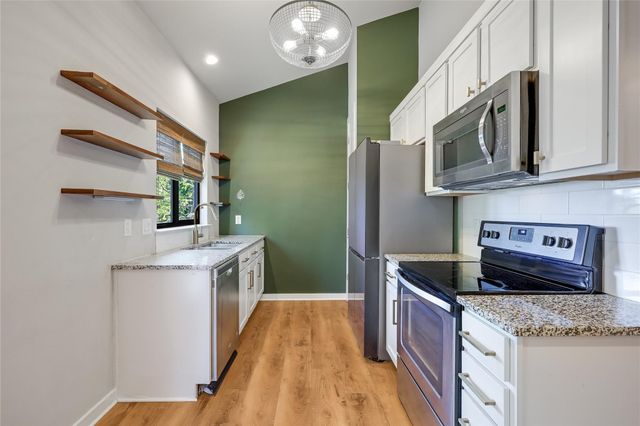 11115 Elm ST, Jonestown, TX 78645