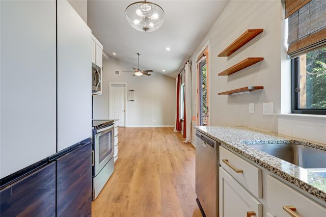 11115 Elm ST, Jonestown, TX 78645