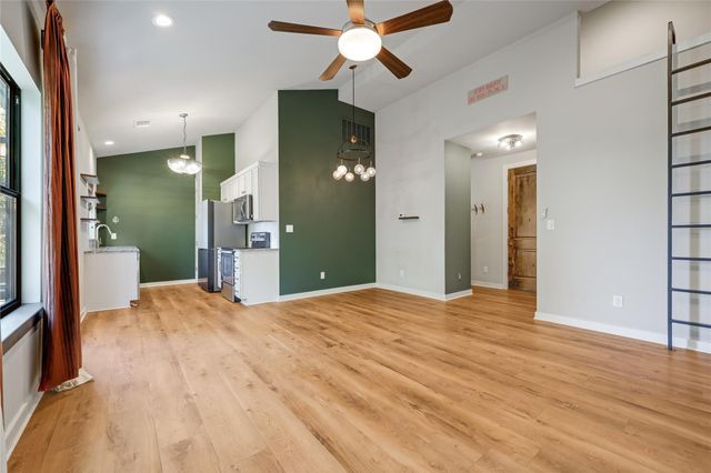 11115 Elm ST, Jonestown, TX 78645