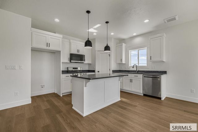 504 Jayce Avenue, Shelley, ID 83274