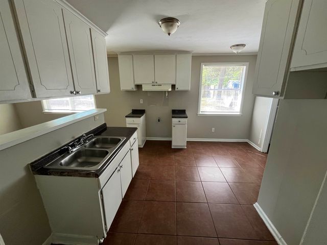 2969 DANVILLE DR, Memphis, TN 38118