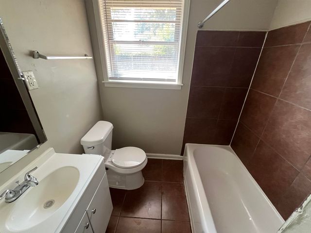 2969 DANVILLE DR, Memphis, TN 38118