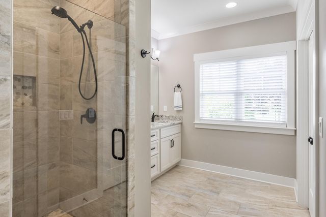11031 Prairie Lake Drive, Apison, TN 37302
