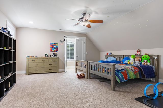 11031 Prairie Lake Drive, Apison, TN 37302