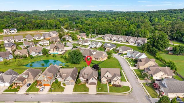 11031 Prairie Lake Drive, Apison, TN 37302