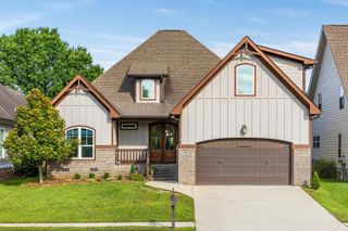 11031 Prairie Lake Drive, Apison, TN 37302