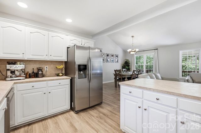 6530 Fly A Way Drive, Denver, NC 28037