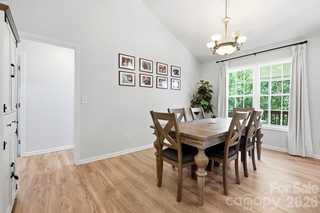 6530 Fly A Way Drive, Denver, NC 28037