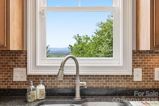 65 Buckle Ridge, Weaverville, NC 28787