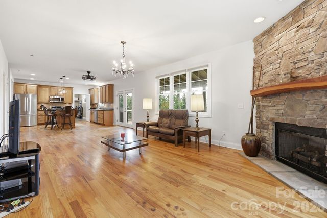 65 Buckle Ridge, Weaverville, NC 28787