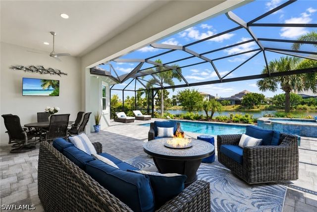 6061 Lucaya WAY, Naples, FL 34113