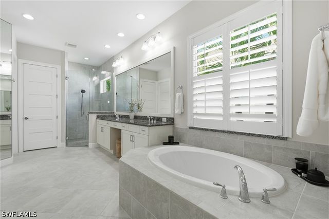 6061 Lucaya WAY, Naples, FL 34113