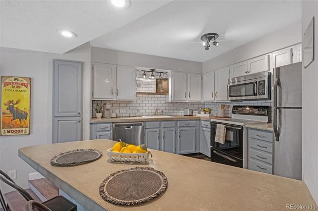 550 S French Street 112, Breckenridge, CO 80424