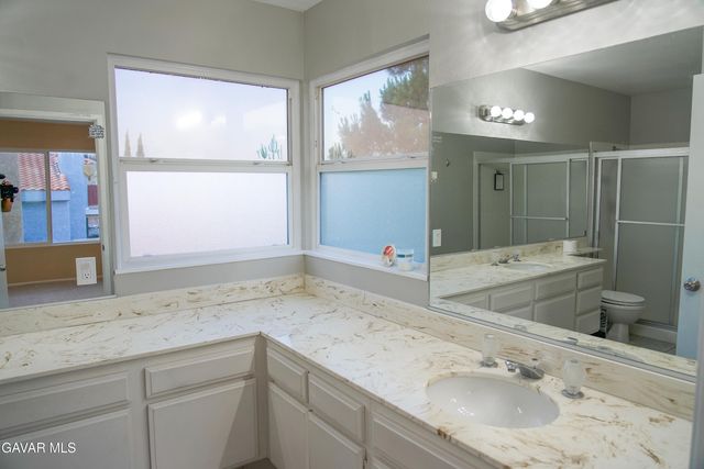 640 W Ave Q12, Palmdale, CA 93551