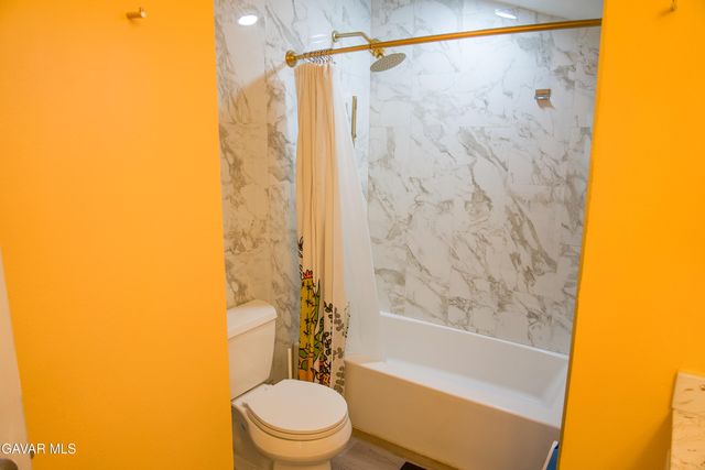 640 W Ave Q12, Palmdale, CA 93551