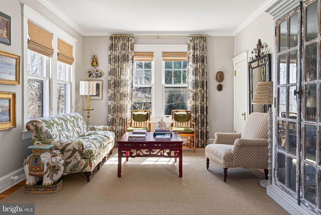 1816 N KENMORE ST, Arlington, VA 22207