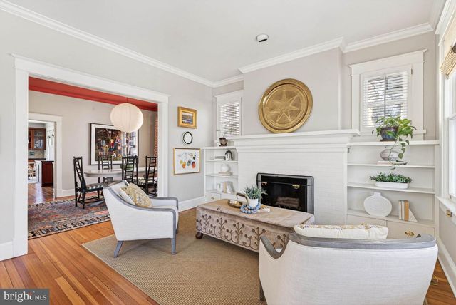 1816 N KENMORE ST, Arlington, VA 22207