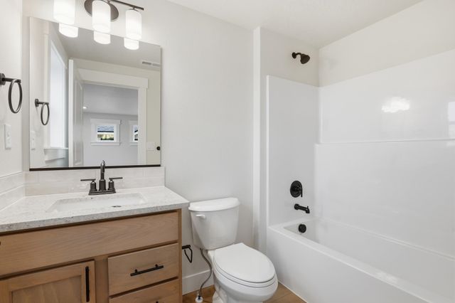 1528 W 67th Ave, Spokane, WA 99224