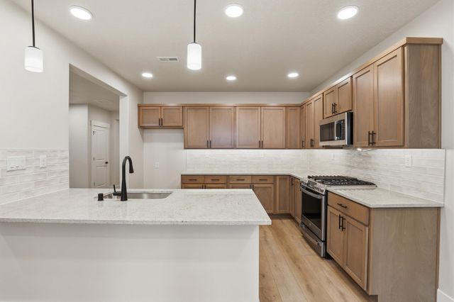 1528 W 67th Ave, Spokane, WA 99224