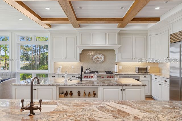 15 Tidal Creek Ln, Okatie, SC 29909